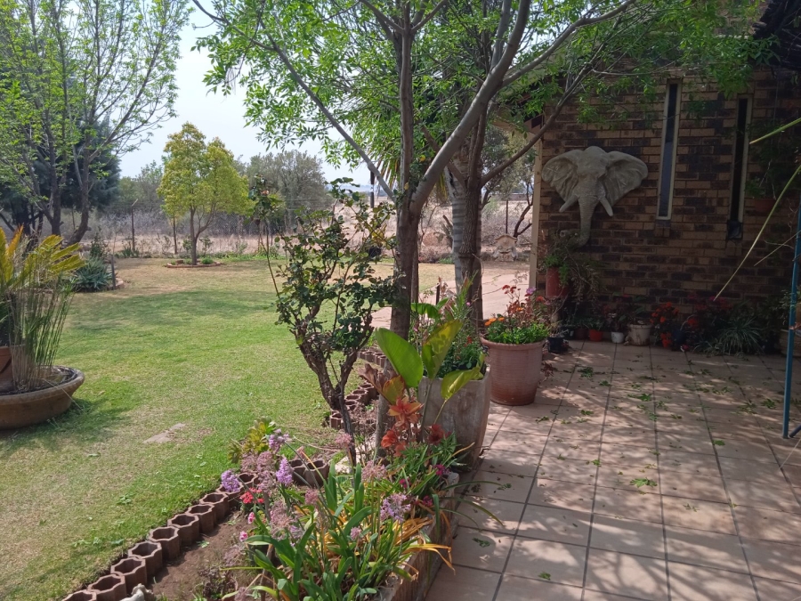 4 Bedroom Property for Sale in Ferreira Free State